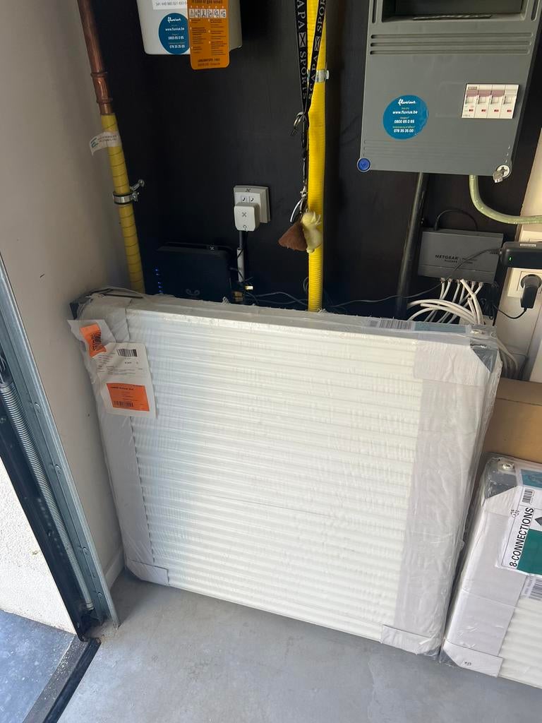 Novello 8 Radiator 900/22/900 Nieuw, Doe-het-zelf en Bouw, Ophalen, Radiator, Nieuw, 60 tot 150 cm