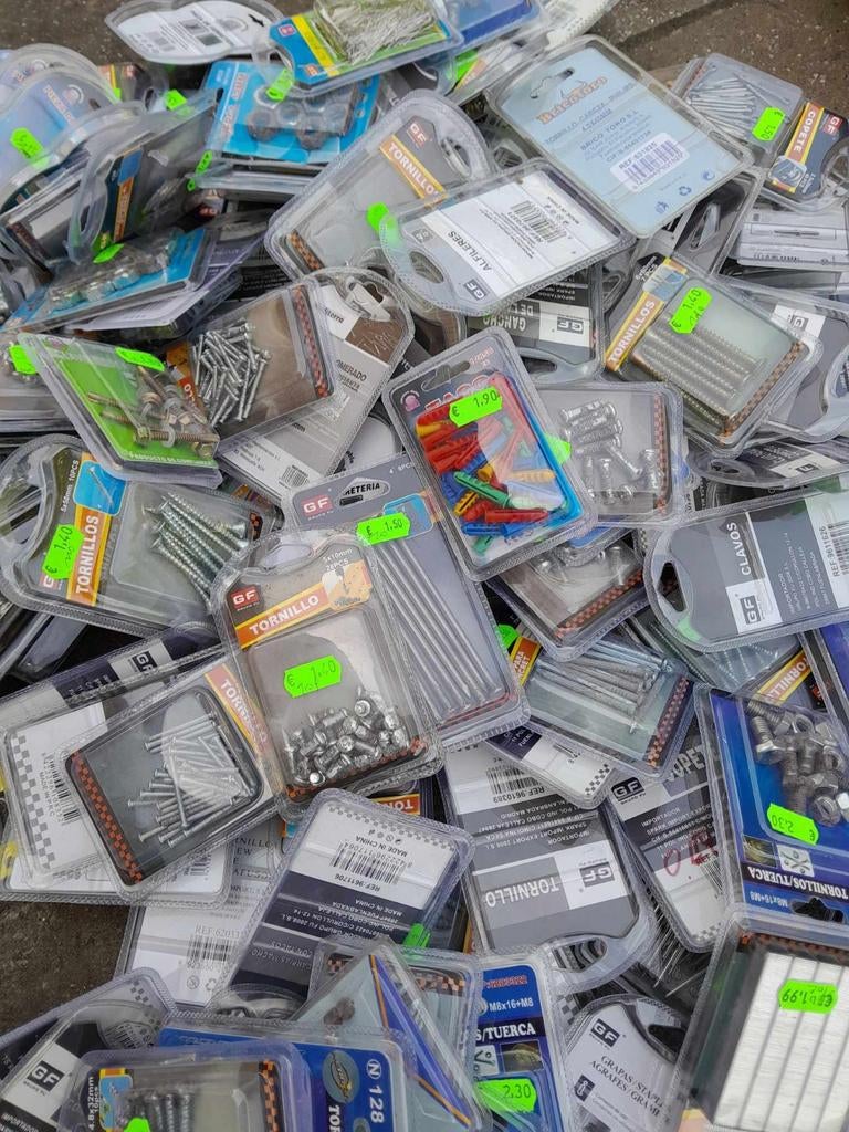 Lot petits outillages divers neufs, Enlèvement ou Envoi