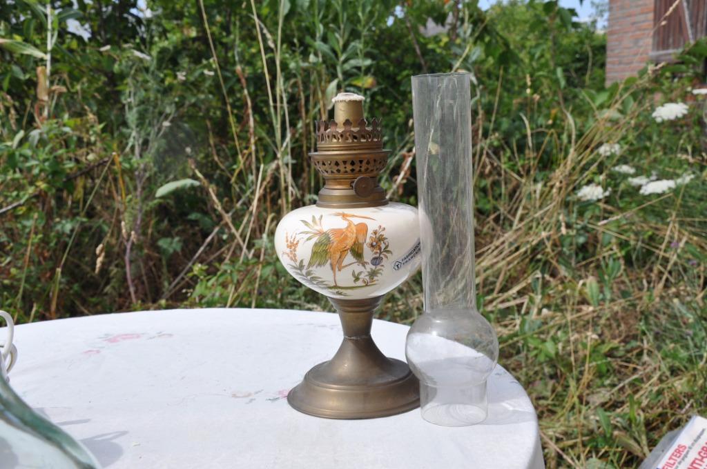 lampe a petrole cuivre et faience, Enlèvement ou Envoi