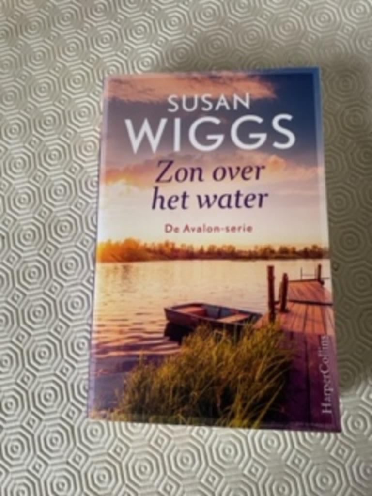 Romantische verhalen-varia, Boeken, Romans, Zo goed als nieuw, België, Ophalen of Verzenden