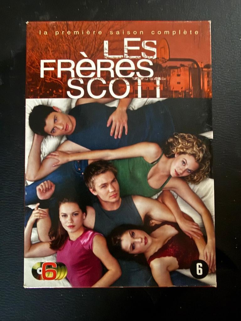 Les Frères Scott - Saison 1, CD & DVD, À partir de 6 ans, Enlèvement ou Envoi, Coffret, Autres genres
