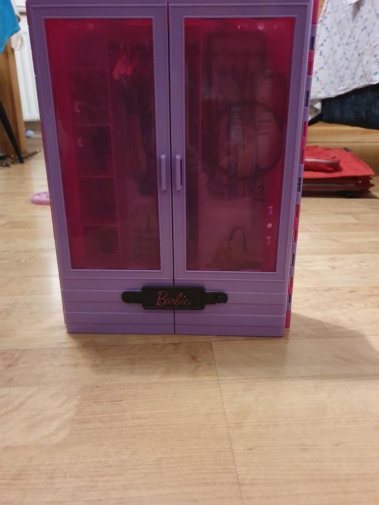 Barbie kleding huis, Kinderen en Baby's, Ophalen of Verzenden