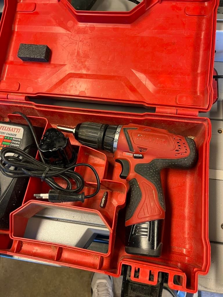 Visseuse, Bricolage & Construction, Enlèvement, Comme neuf