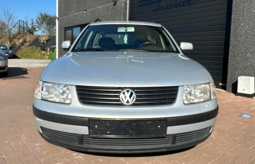 VW Passat TDI 115pk slechts 67000km met GARANTIE en CarPlay, Voorwielaandrijving, 4 cilinders, Bedrijf, Passat