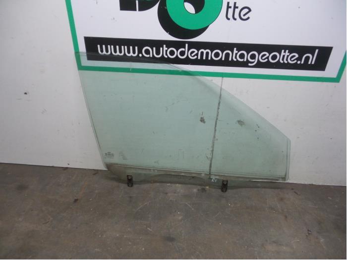 Portierruit 4Deurs rechts-voor van een Kia Sportage (Sportag, -, -, Ophalen of Verzenden, -