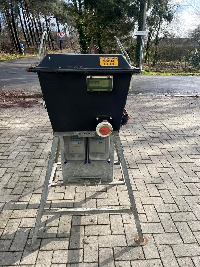 Zwerfkast groot bouwpaddestoel, Ophalen, Gebruikt, Overige typen