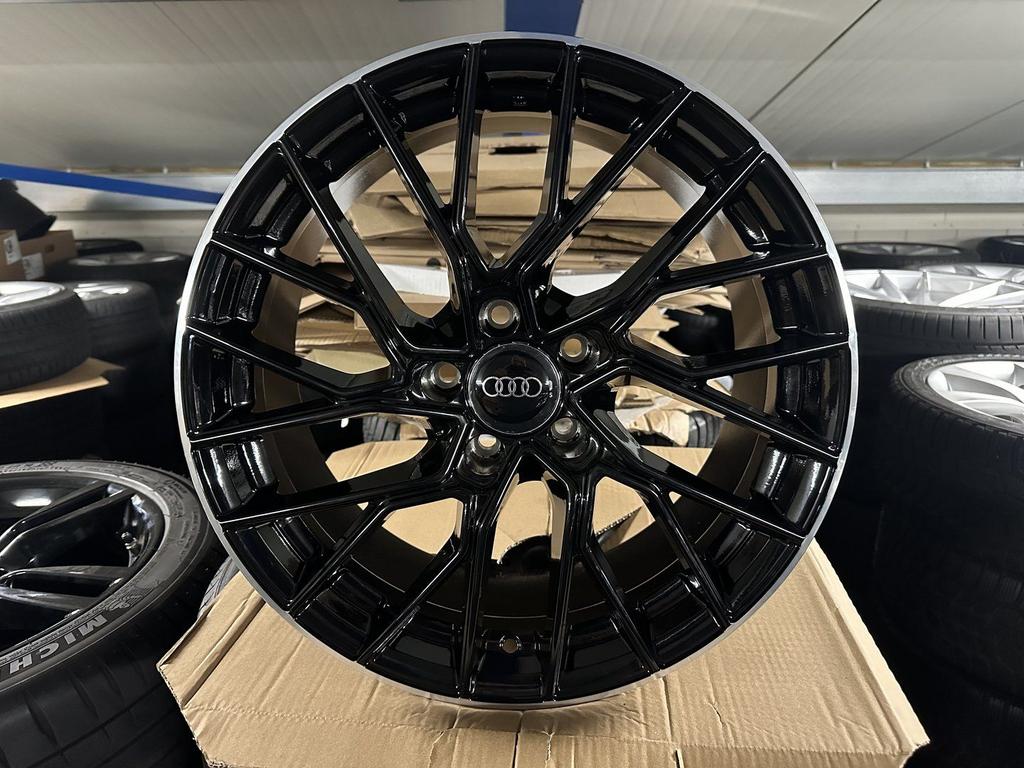 NIEUW 18inch Audi VW Seat Skoda BMW RS Style Velgen! 5x112, Gebruikt, -, -, Banden en Velgen