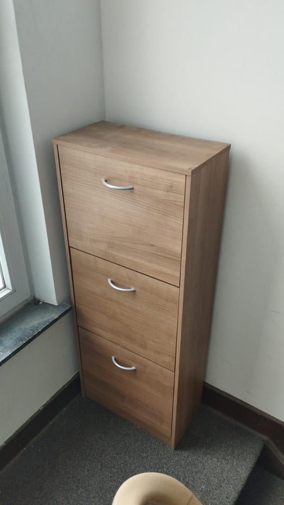 Armoire a chaussures