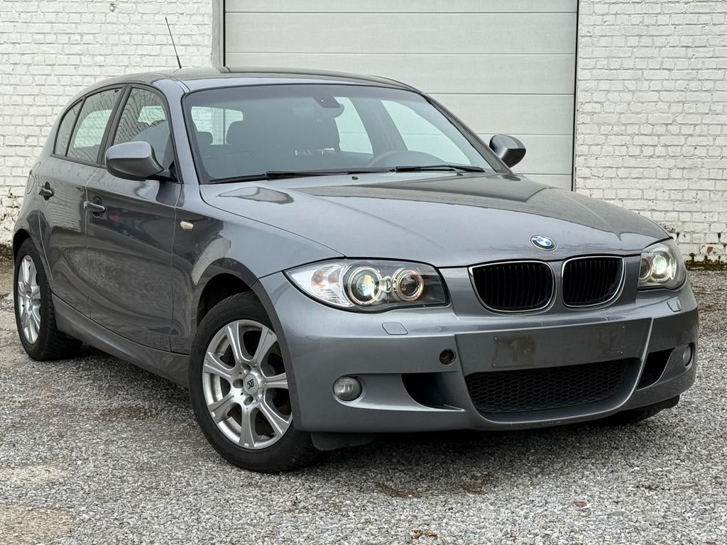 Bmw 118dA PACK M*Motorprobleem Lees de aankondiging*, Auto's, Automaat, Euro 5, 1995 cc, Zwart