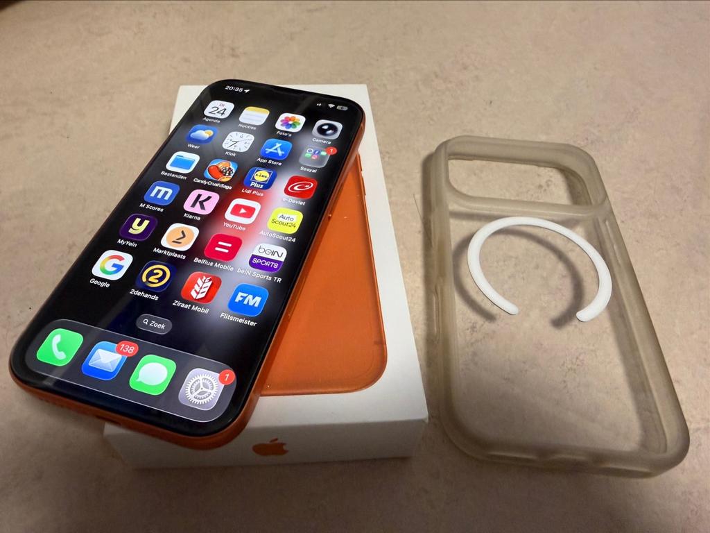 Échange : iPhone 17 Pro orange (état neuf)-> Pliable, Enlèvement ou Envoi, Comme neuf