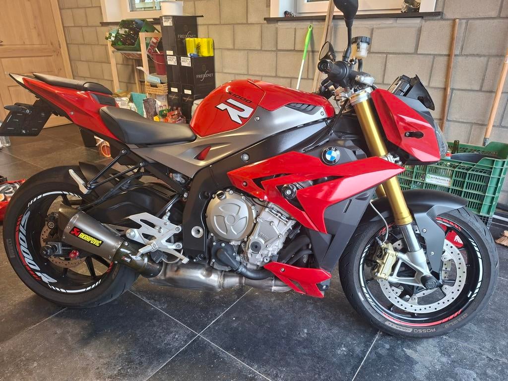Mooie bmw s1000r 2014 te koop, Motoren, Motoren | BMW, 4 cilinders, Motorrijbewijs A, Handvatverwarming, Particulier