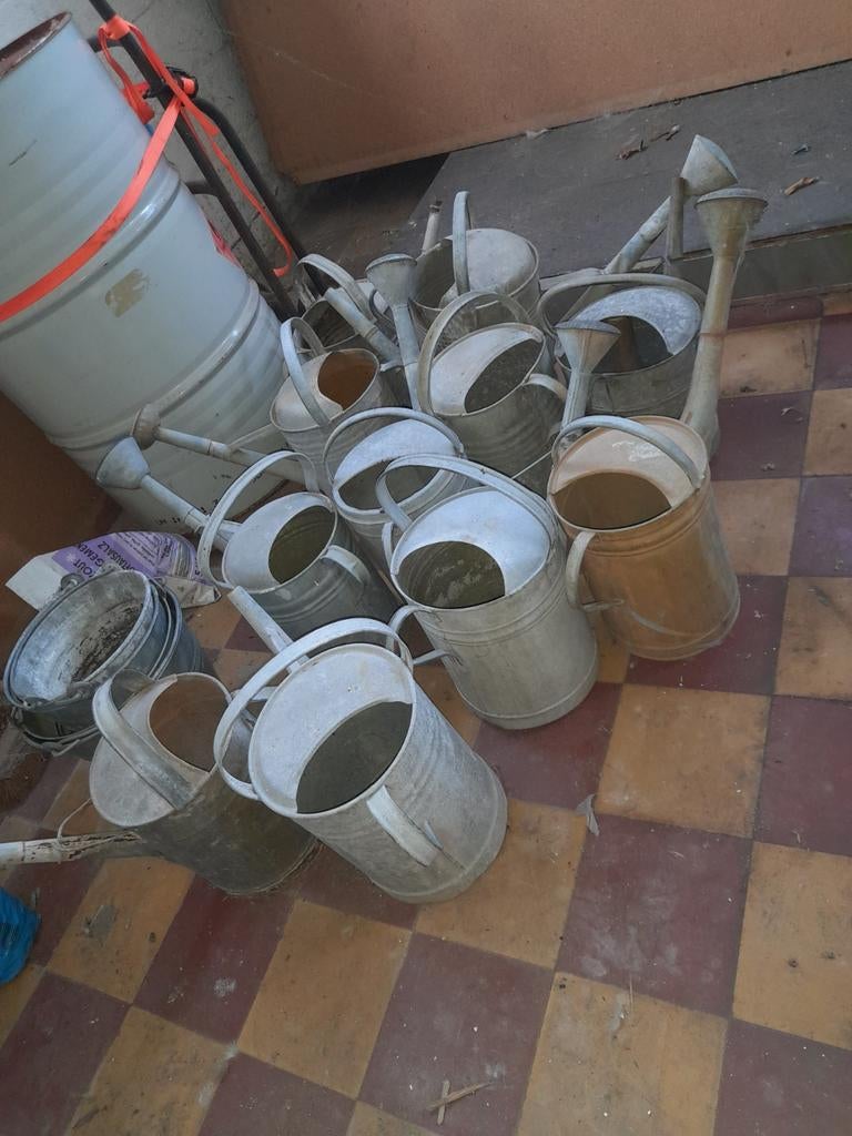 Lot van 11 zinken gieters, Tuin en Terras, Gieters, Ophalen