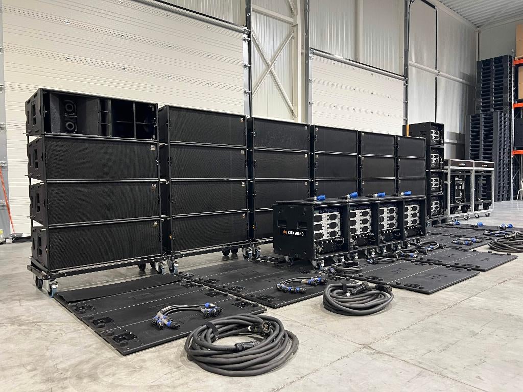 Martin Audio Synco line array: 24x W8LC 20x Lab.Gruppen/XTA, TV, Hi-fi & Vidéo, Enceintes, Autres marques, Ensemble surround complet