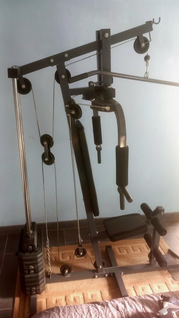 Fitness toestellen en bijhorende gewichten., Sport en Fitness, Ophalen, Metaal, Benen