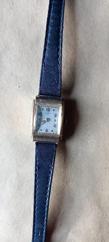 Montre Fortis Femme, Montre-bracelet, Autres marques, Enlèvement ou Envoi, Cuir