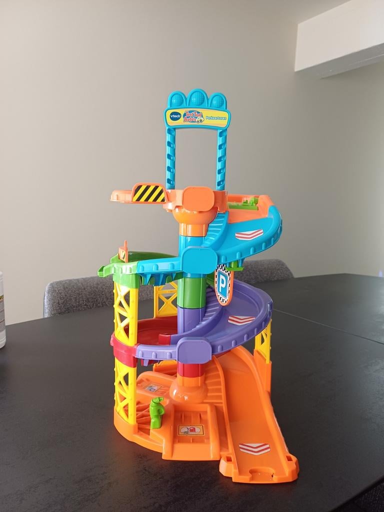 Garage Zoef-Zoef, Enlèvement