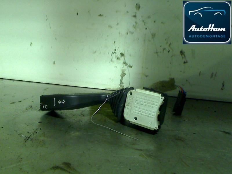 COMMUTATEUR CLIGNOTANT Opel Vectra B Caravan (31), Utilisé, Opel