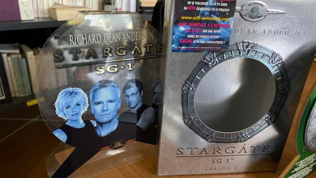 Stargate SG1 DVD saison 1 à 9, Enlèvement, Comme neuf