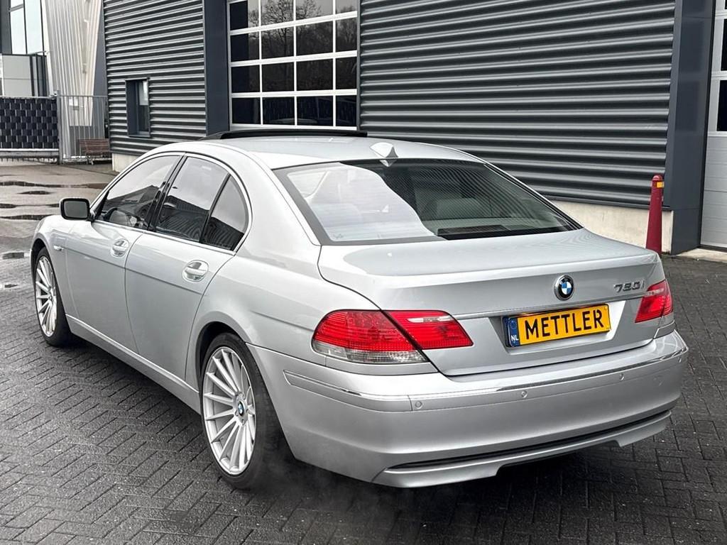 BMW 7-serie 760i, 6.0 V12, softclose, panoramadak, elektr st, Auto's, BMW, Automaat, 4 deurs, Achterwielaandrijving, Gebruikt