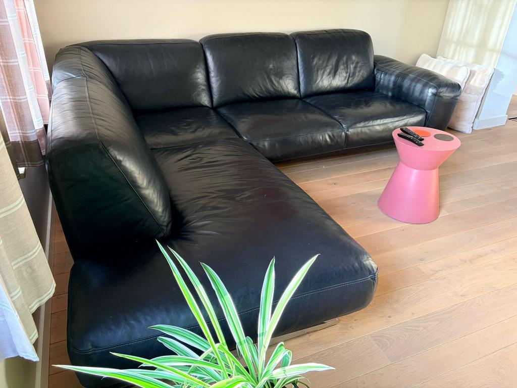 Canapé en cuir noir. Très bel état., Maison & Meubles, Canapés | Coins salons complets, Comme neuf, Enlèvement