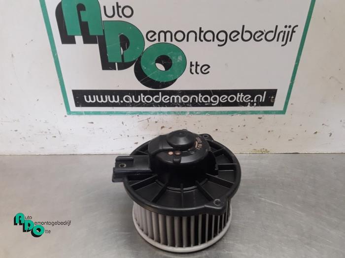 Moteur de ventilation chauffage d'un Mazda MX-5 (MX-5 NB 98-, -, 3 mois de garantie, Mazda, Utilisé