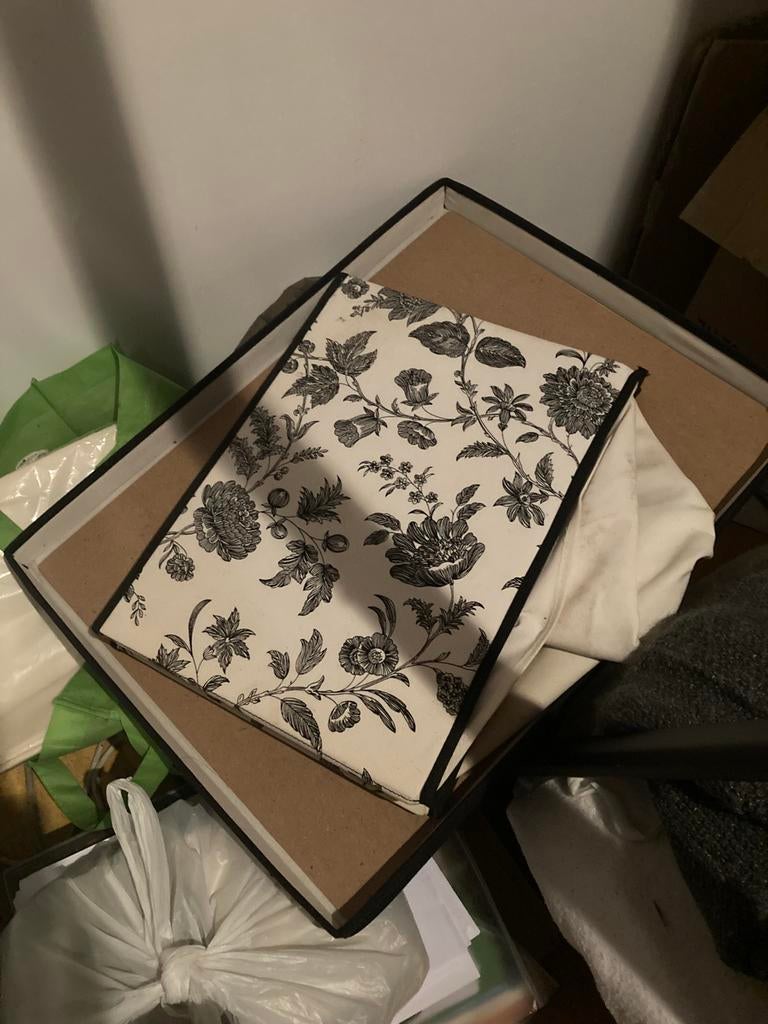 Boîtes de rangement pliables, Enlèvement, Utilisé