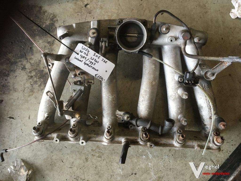 Mercedes w124 w126 w201 2.6 3.0 Inlaatspruitstuk, Auto-onderdelen, Motor en Toebehoren, Gebruikt, -, -, Ophalen of Verzenden