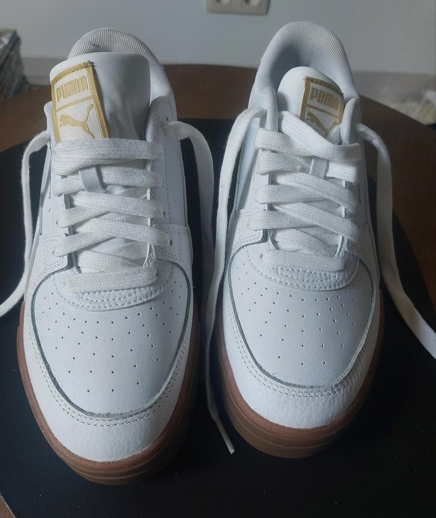 Puma Sneakers Maat 42/5 Nieuwstaat Nooit Gedragen, Ophalen, Puma, Wit, Nieuw