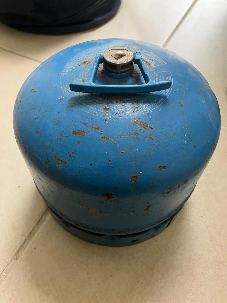 Campingaz 904 leeg- Antwerpen 2 stuks, Caravans en Kamperen, Kampeeraccessoires, Ophalen, Zo goed als nieuw