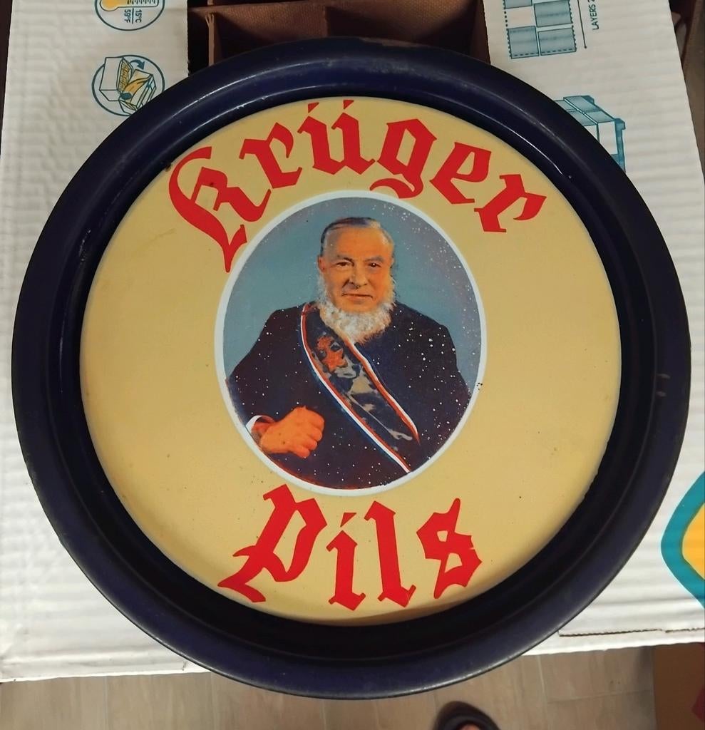 Plat à bière en émail Kruger Lager, Collections, Enlèvement ou Envoi