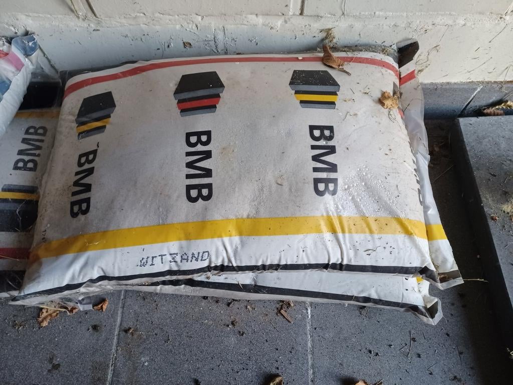 4 zakken rijnzand van 25 kg   Nieuw, Bricolage & Construction, Briques, Enlèvement, Neuf, Autres types