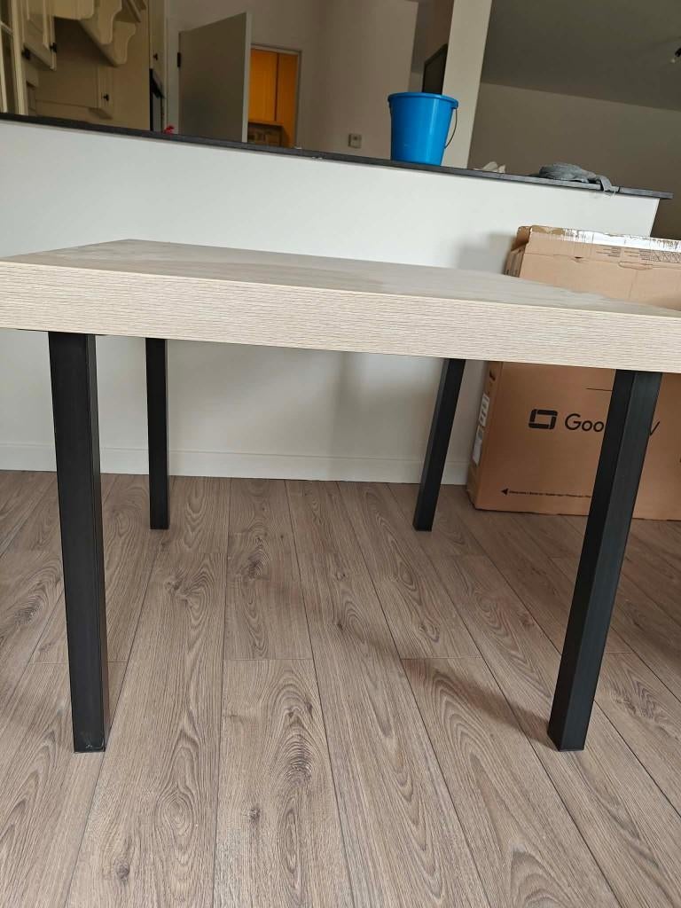 Vierkante tafel, Ophalen, Gebruikt, 50 tot 100 cm, Vierkant