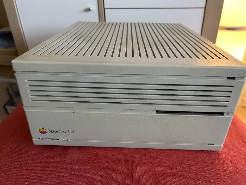 Apple - Macintosh IIci, Ophalen of Verzenden, Apple