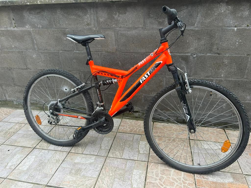 Oranje fiets met 6 versnellingen, Ophalen, Zo goed als nieuw, Versnellingen