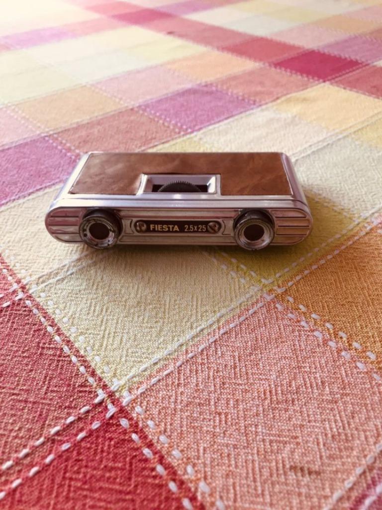 jumelle FIESTA de poche, Enlèvement, Comme neuf