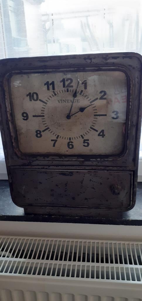 Une horloge j-line, Maison & Meubles, Enlèvement