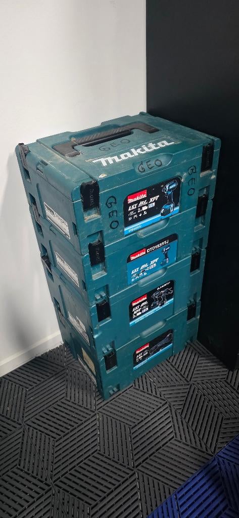 4 coffres à Outils Makita, Enlèvement ou Envoi, Utilisé
