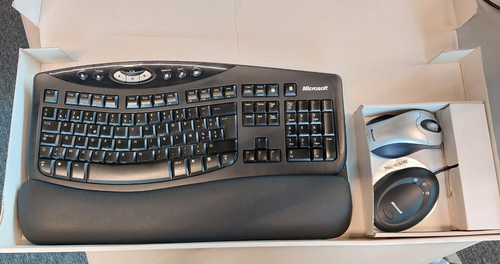 Clavier sans fil Microsoft+souris+récepteur de bureau+logici, Informatique & Logiciels, Claviers, Ensemble clavier et souris, Azerty