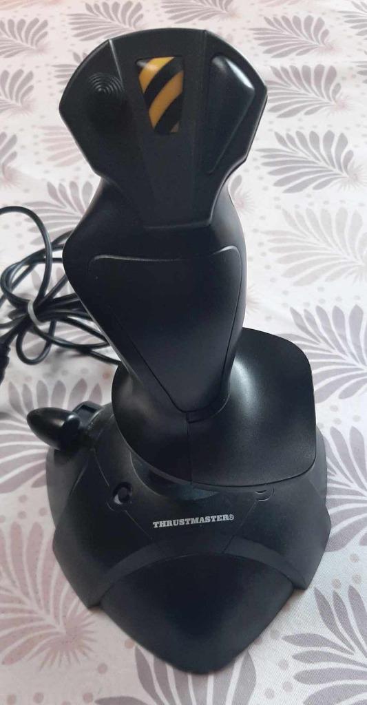 Joystick USB Thrustmaster, Enlèvement ou Envoi, Utilisé