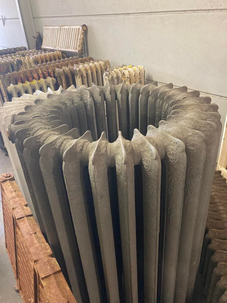Radiateurs en fonte uniques, Enlèvement ou Envoi, Comme neuf