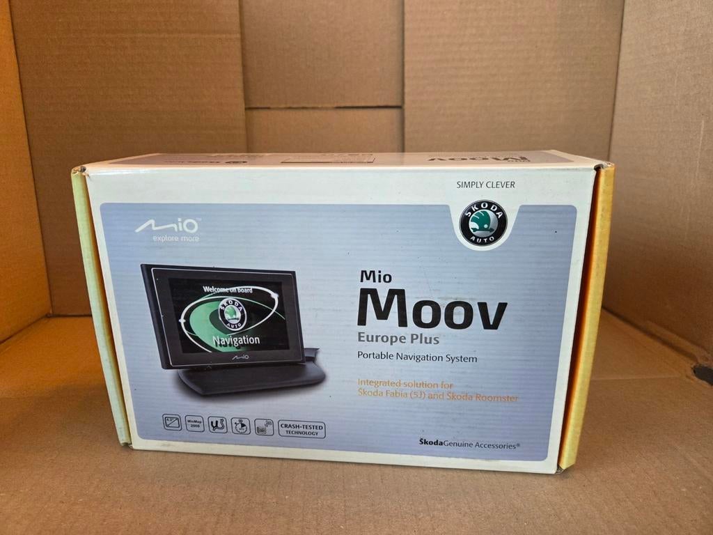 Mio Moov 300 Europe Plus auto gps, Ophalen of Verzenden, Zo goed als nieuw