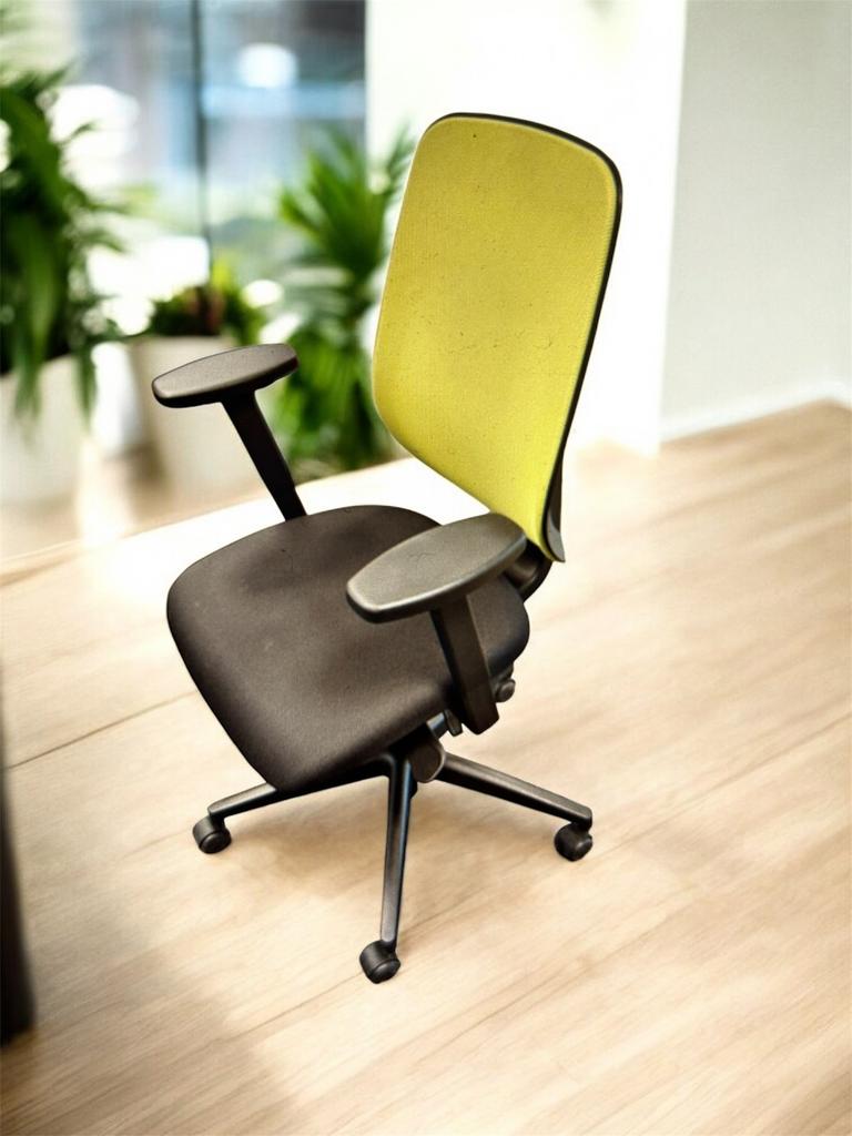 Fauteuil de bureau ergonomique Giroflex, Comme neuf, Chaise de bureau, Ergonomique, Vert