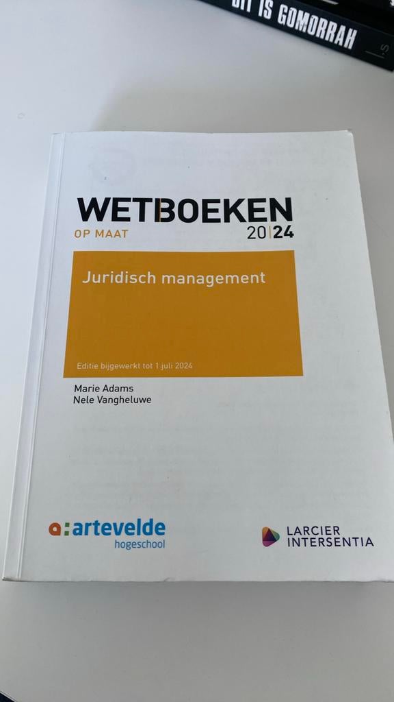 Wetboeken op maat - Juridisch management, Ophalen of Verzenden, Zo goed als nieuw