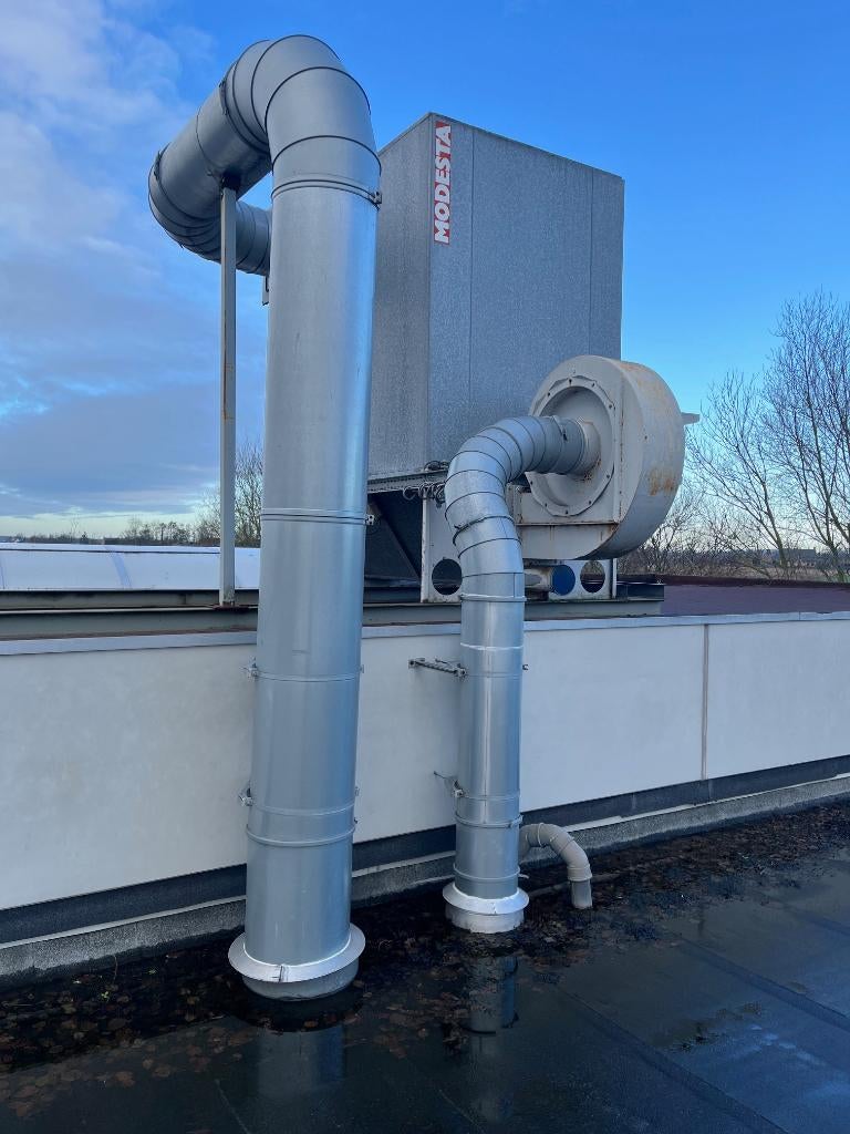 Stofafzuiging Modesta, Enlèvement