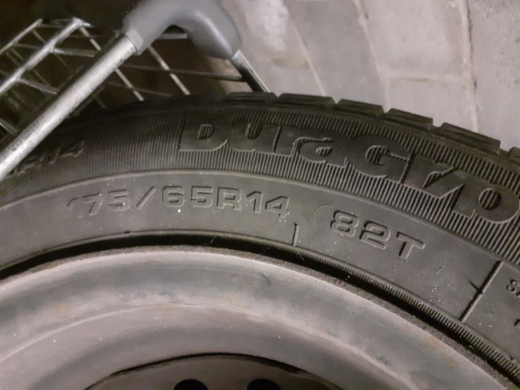 Pneu 14 pouces 175 65R14 82T, 14 pouces, 4 Saisons, Enlèvement ou Envoi, 175 mm
