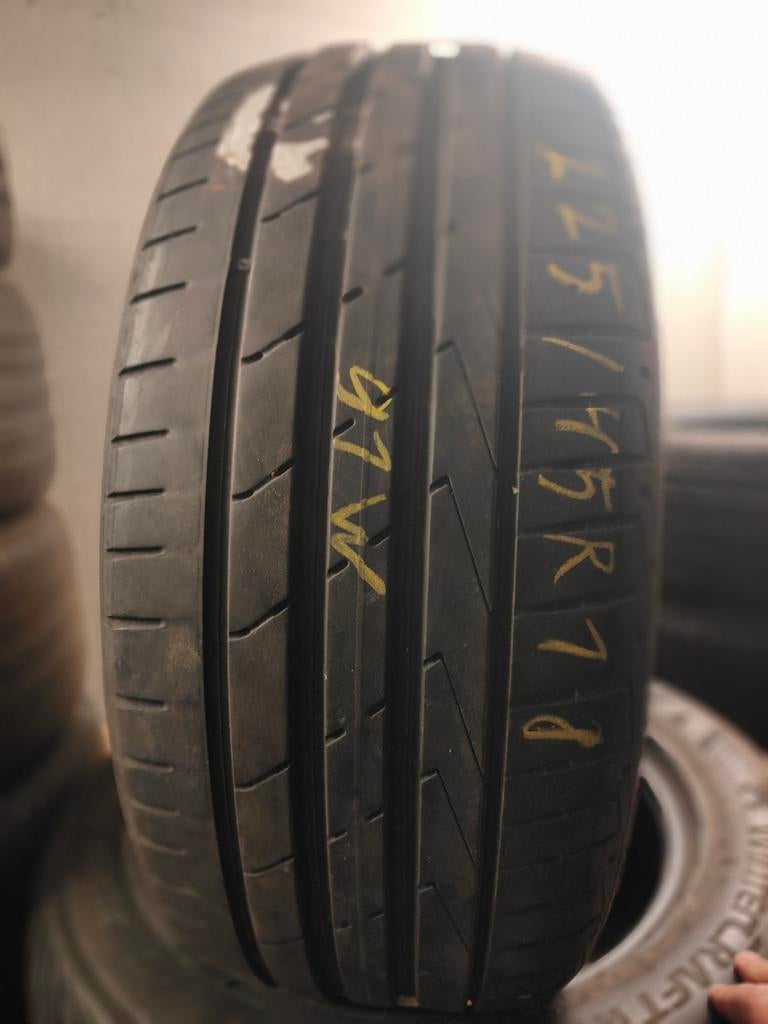 225/45r18 Hankook 40€ par pièce, Enlèvement ou Envoi