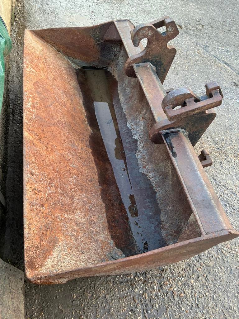 Cw 30 nivelleerbak, Zakelijke goederen, Machines en Bouw | Kranen en Graafmachines, Ophalen