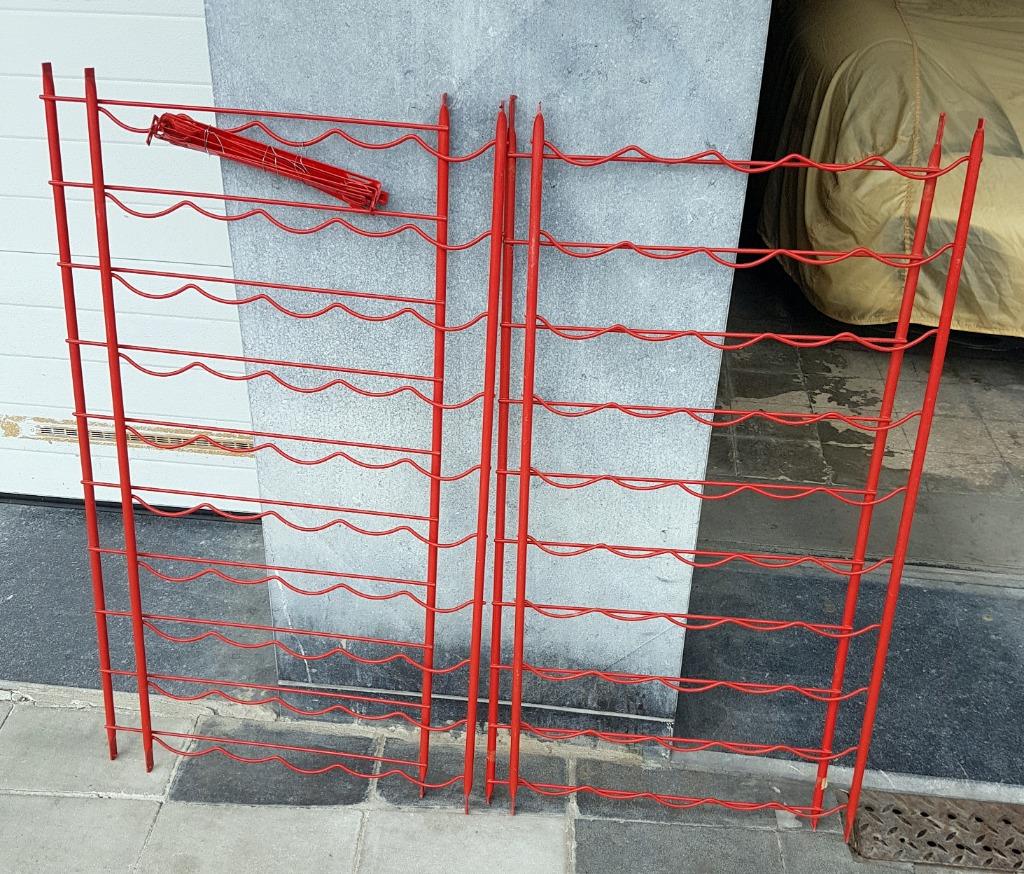 2 Porte-bouteilles en acier de 50 bouteilles, Enlèvement, Utilisé