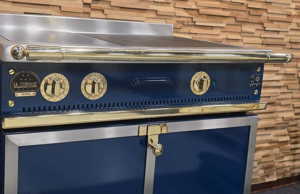 🔥 Poêle de luxe La Cornue 80 cm coupe de feu en céramique b, Classe énergétique A ou plus économe, Céramique, Comme neuf, Enlèvement