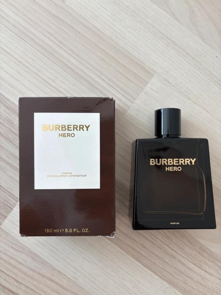Burberry - Hero Parfum sample/decant, Enlèvement ou Envoi, Comme neuf